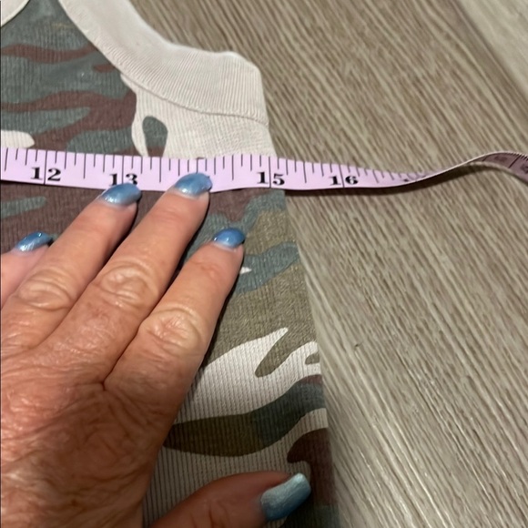 Camo Tank Top - Picture 6 of 6